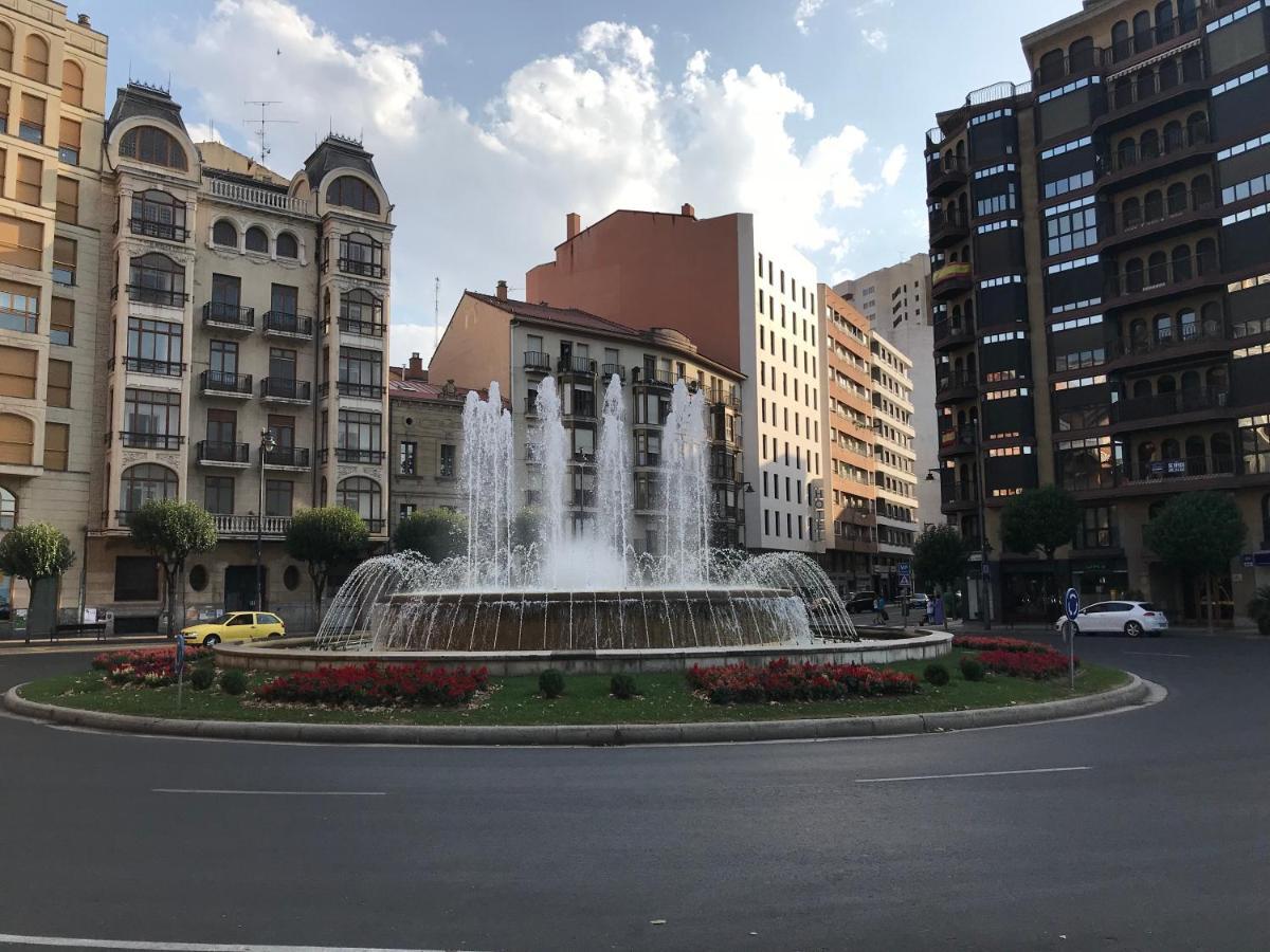 Murallas De Revelin & Laurel -Casco Antiguo- Logroño Esterno foto