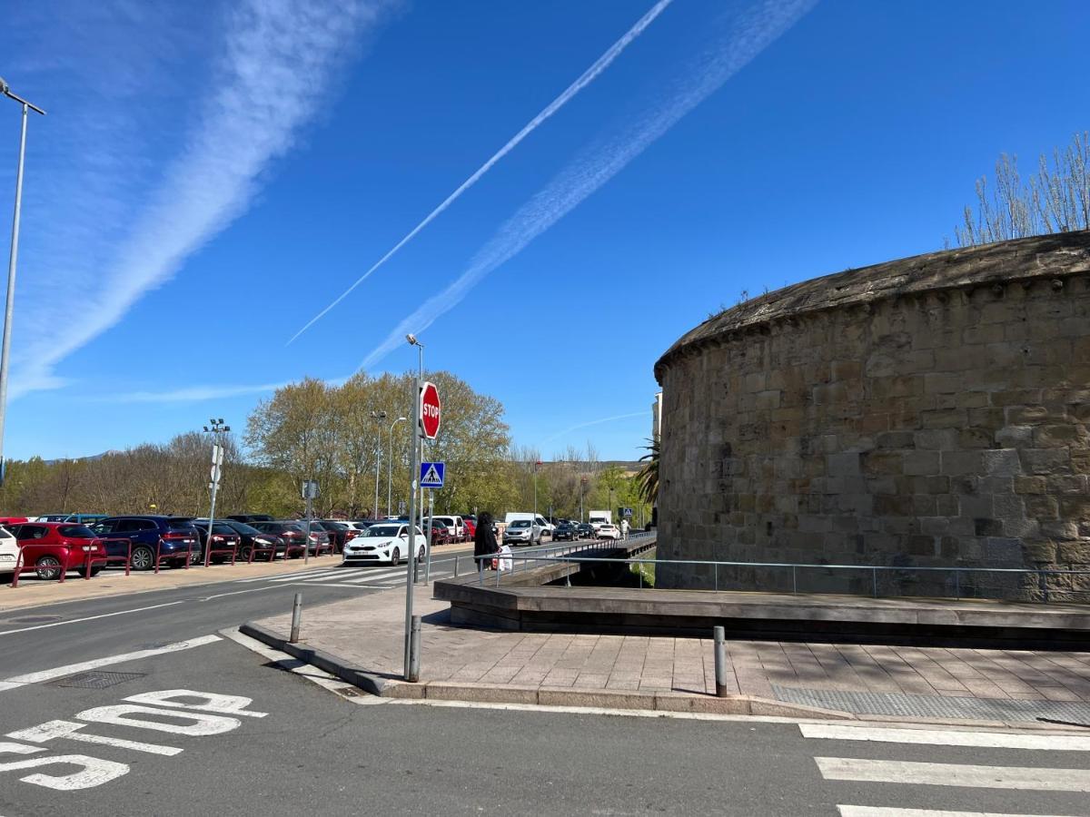 Murallas De Revelin & Laurel -Casco Antiguo- Logroño Esterno foto
